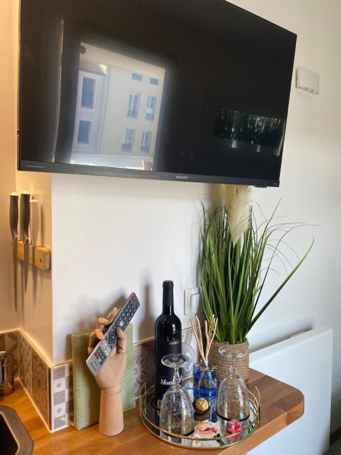 Paris-zenith-bienvenue-terrasse-netflix Apartamento *